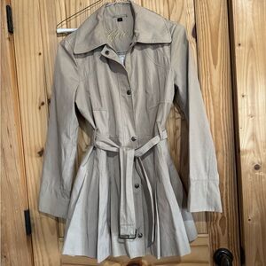 Guess Khaki Trench Coat. The perfect top layer for Spring